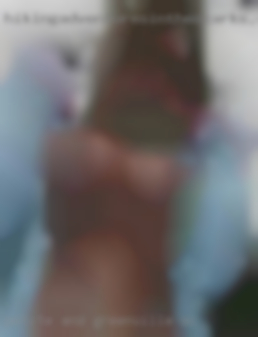 Petite and sexy in Greenville, SC looking for a hot guy.