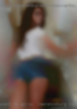 Want to play have girls in Lawrenceburg, KY some fun..a quickie.